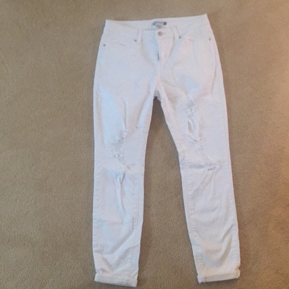 White distressed jeans - Picture 3 of 3